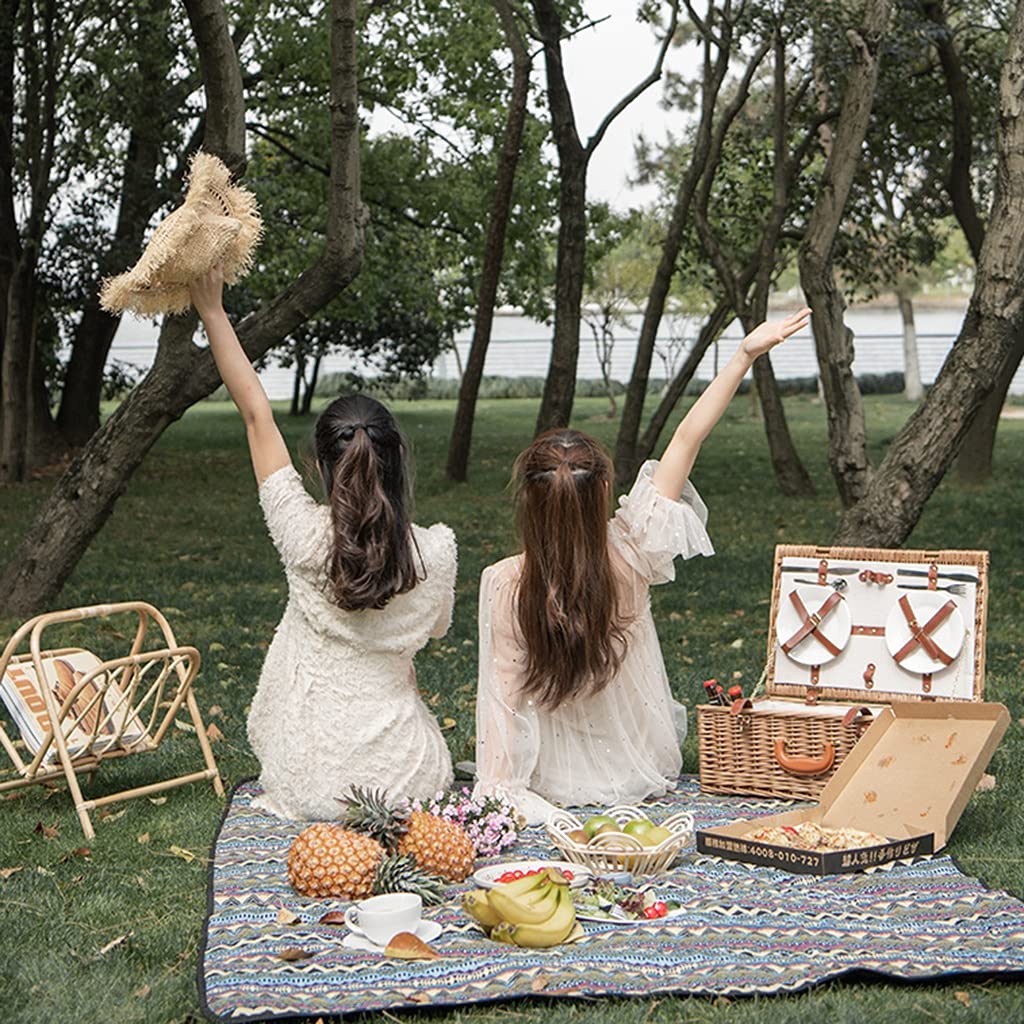 Extra Large Scratch-Resistant Foldable Picnic & Beach Blanket