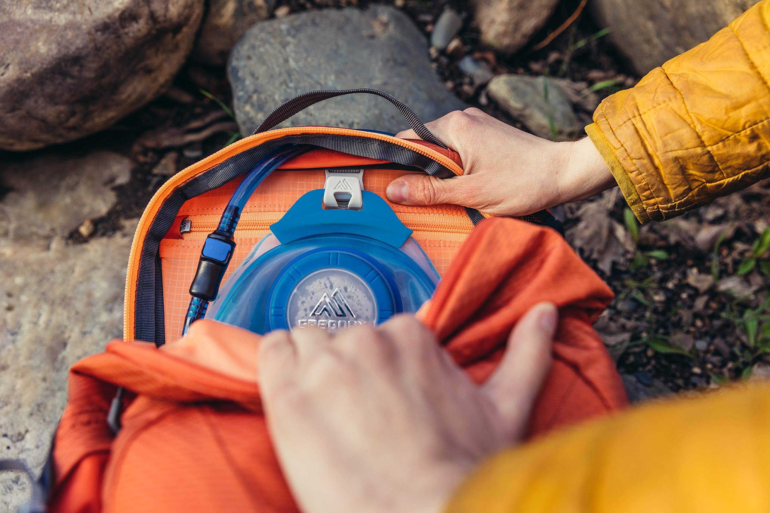 Gregory Juno 24L Women's Hydration Backpack, One Size Fits All, Laguna Blue