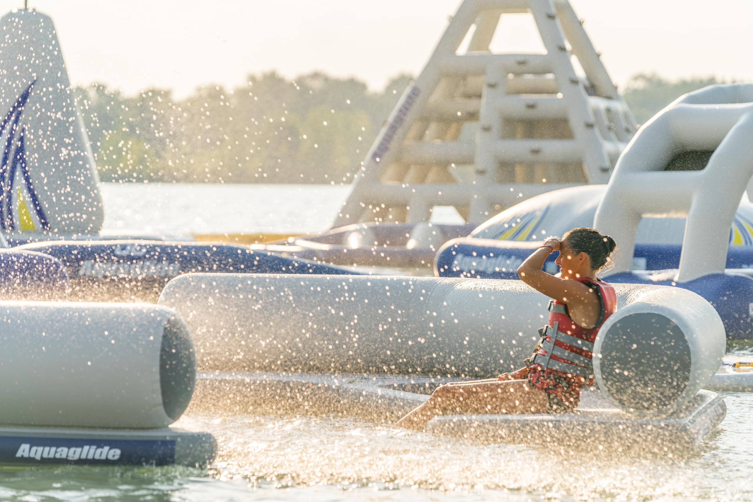 Inflatable Lounge Dock Platform with Integrated Cooler