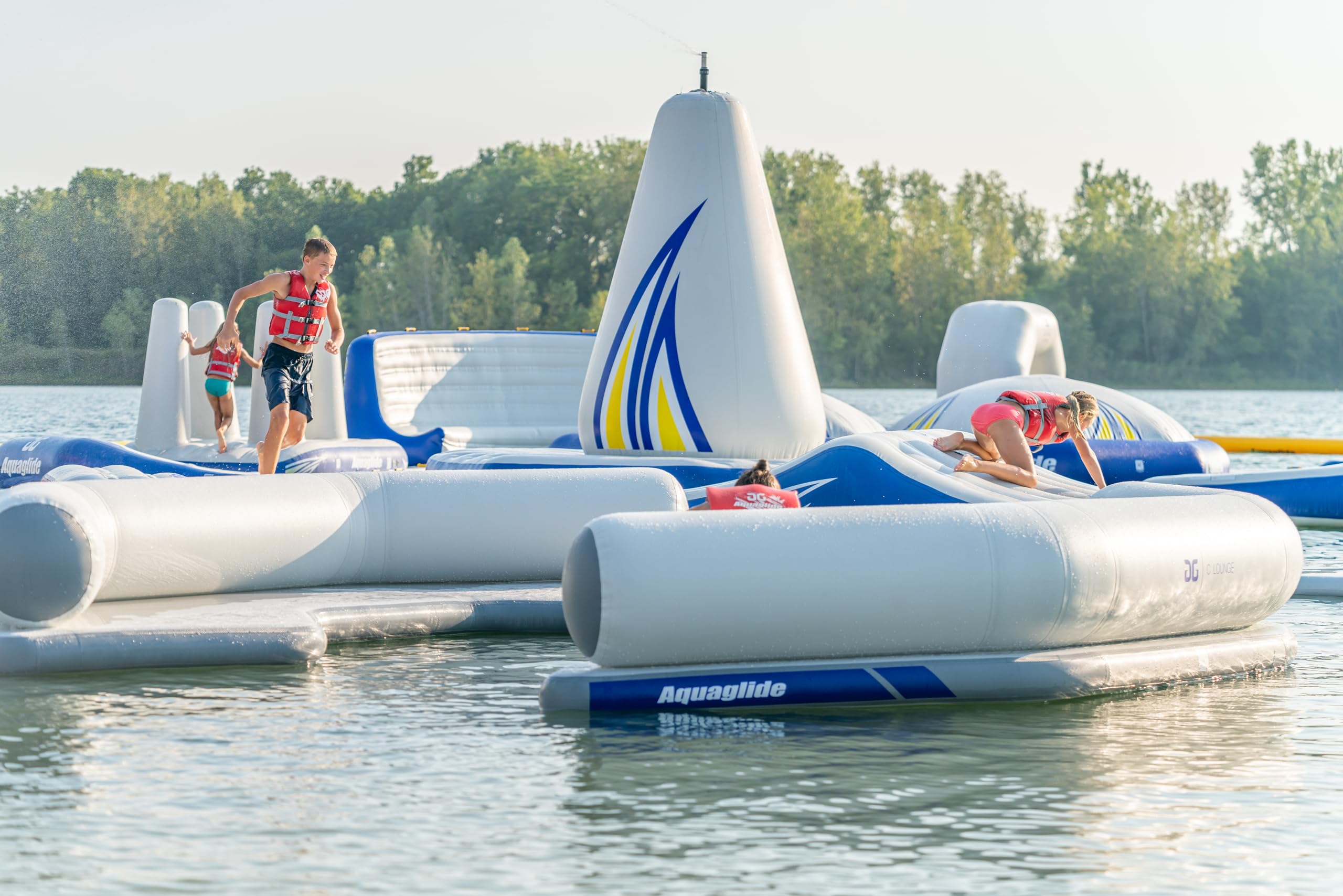 Inflatable Lounge Dock Platform with Integrated Cooler